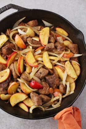 Beef Liver Recipe with Onions with Apples