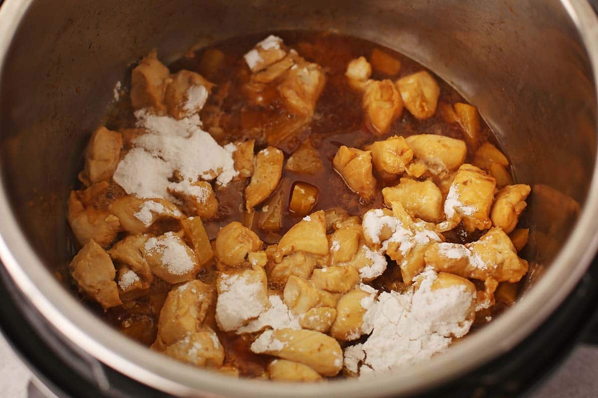 instant pot with chicken and arrowroot powder
