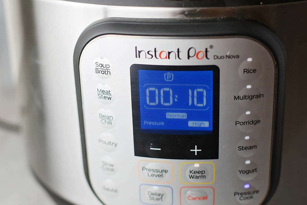 Instant Pot with set timer on 10 minutes