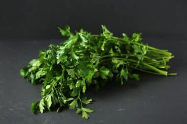 What Does Parsley Taste Like? Flavorful Home