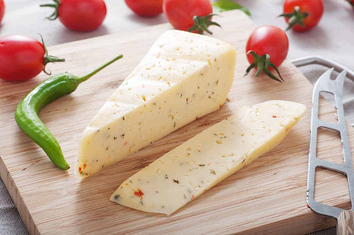 Your Top 6 Pepper Jack Cheese Substitutes. - Flavorful Home