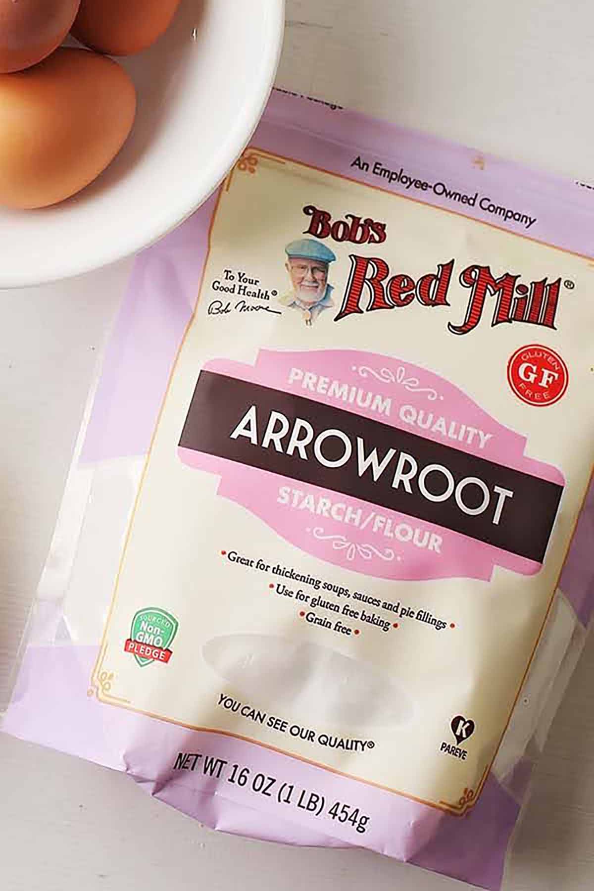 Package with arrowroot starch powder. 